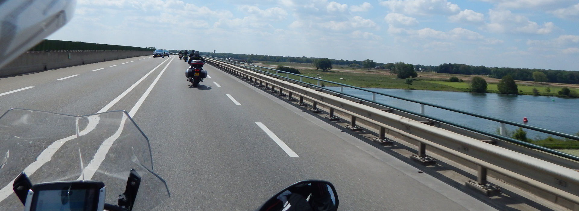 Motorrijschool Motorrijbewijspoint Blaaksedijk motorrijlessen